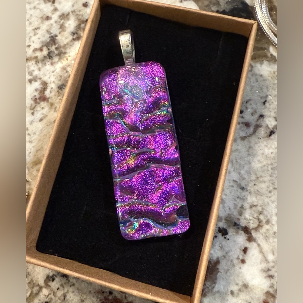 GORGEOUS Vintage Dichoric Glass Artisan pendant